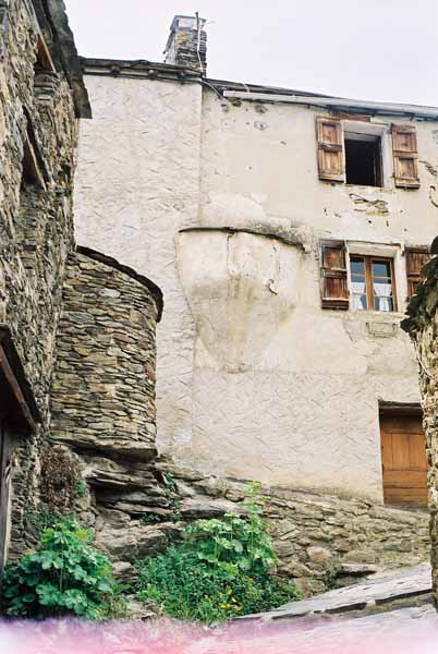 Walls and Windows 148