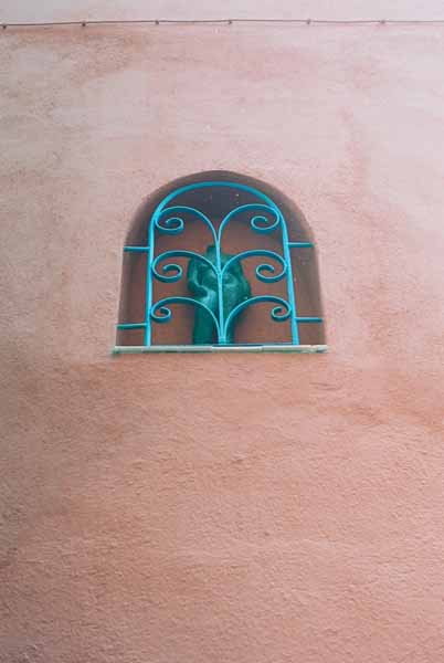 Walls and Windows 179