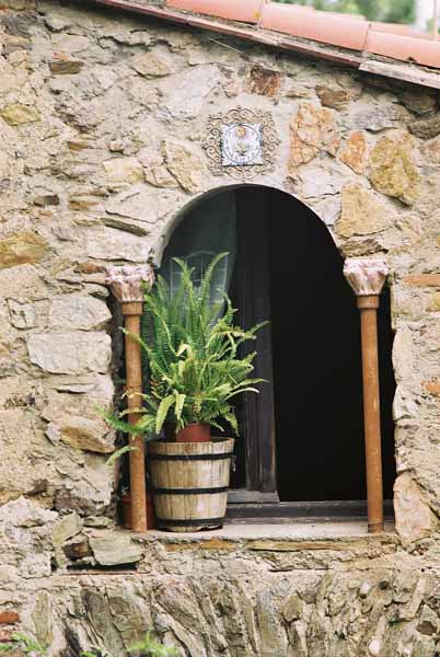 Walls and Windows 186