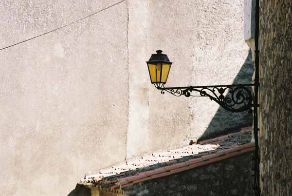 Walls and Windows 219