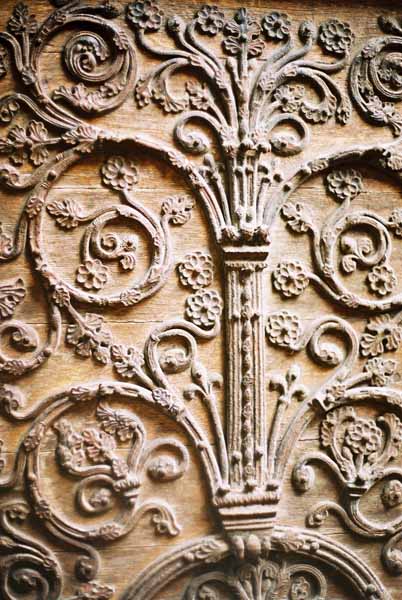 Walls and Windows 279