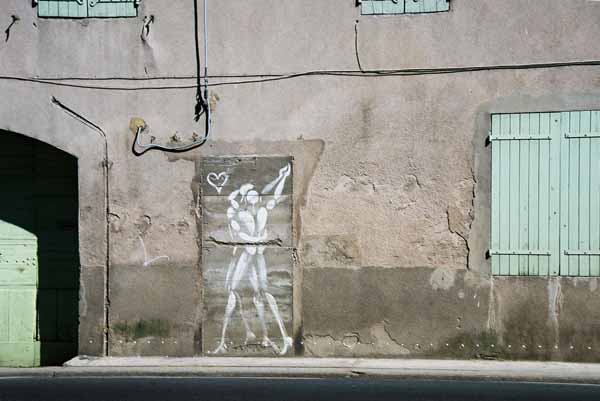 Dancers graffiti 1499