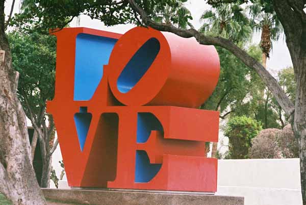 Love Sculpture 1537